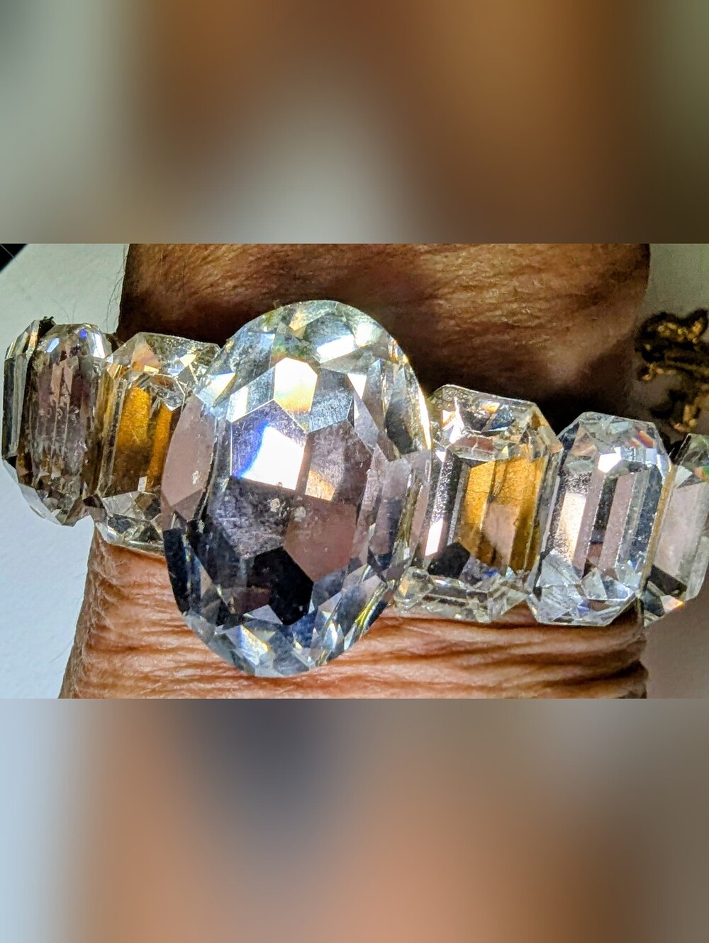 Wendy Gell Swarovski all crystal wristy cuff.